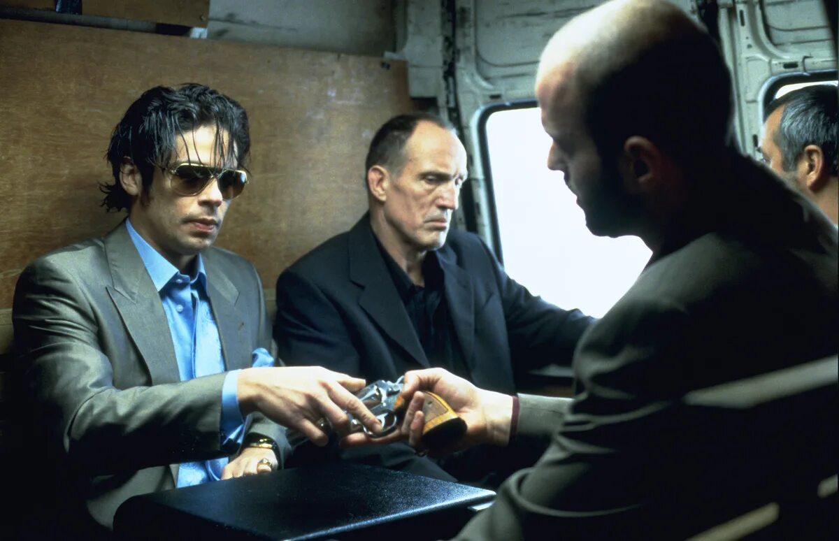 Х ф персонаж. Георгий юматов офицеры. Х ф персонаж. Х ф персонаж. Пять невест фильм 2011.