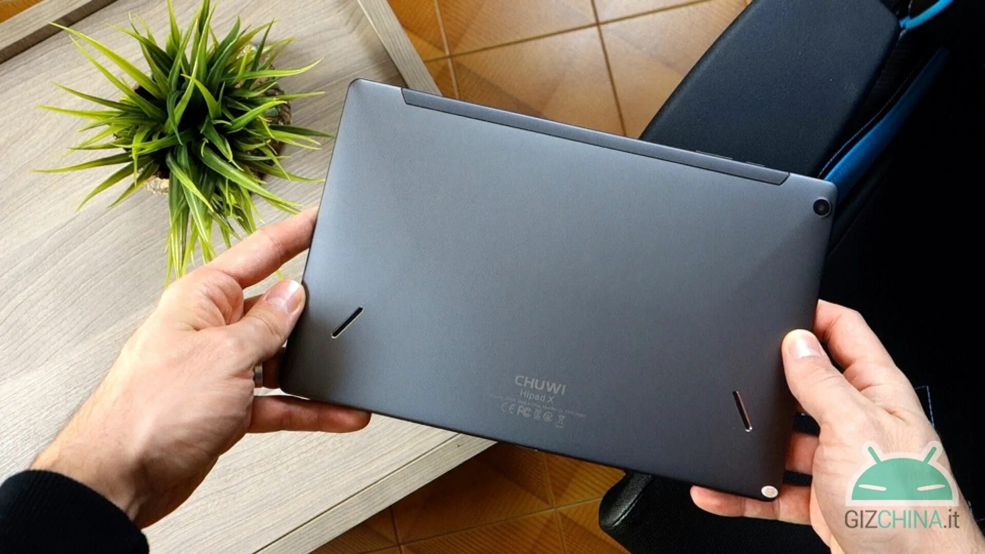 Hipad max edition. Chuwi hipad планшет с клавиатурой. chuwi hipad max 3.5mm jack торцы. обои chuwi. chuwi hipad plus купить.