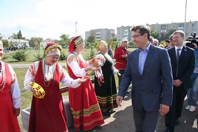 Погода п степное советского района саратовской. Степное (Советский район). Р.П Степное советского района Саратовской области. Парк Лузянина Степное Советский район. Посёлок Степное Саратовская область.