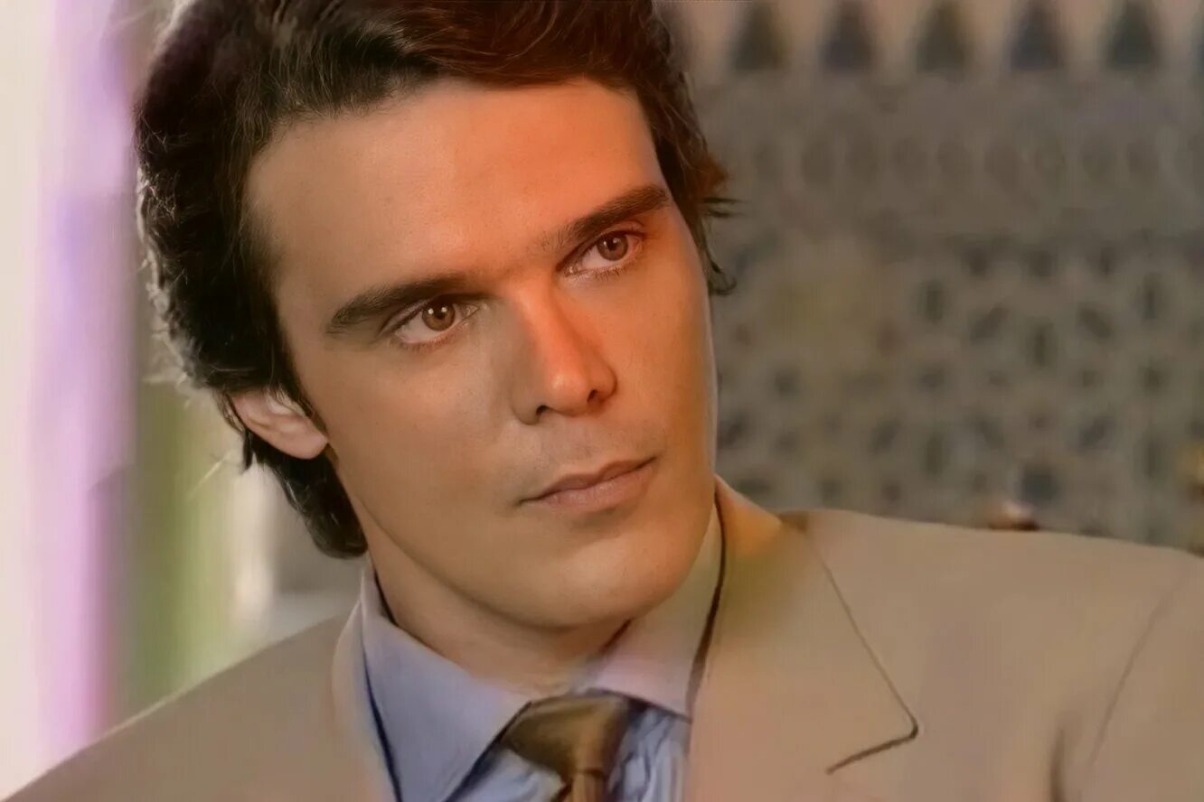 Клон саид актер далтон виг. Саид из клона актер. Рик далтон. Далтон виг. Далтон виг саид.