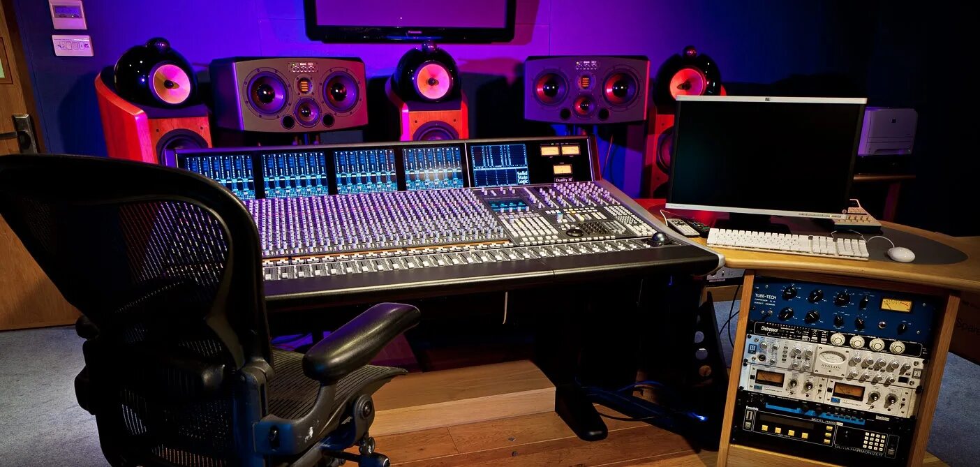Road studio. Студия звукозаписи Abbey Road. Звукозаписывающая студия «Эбби-роуд». Студии Abbey Road Studios. Abbey Road Studios (Лондон, Великобритания).