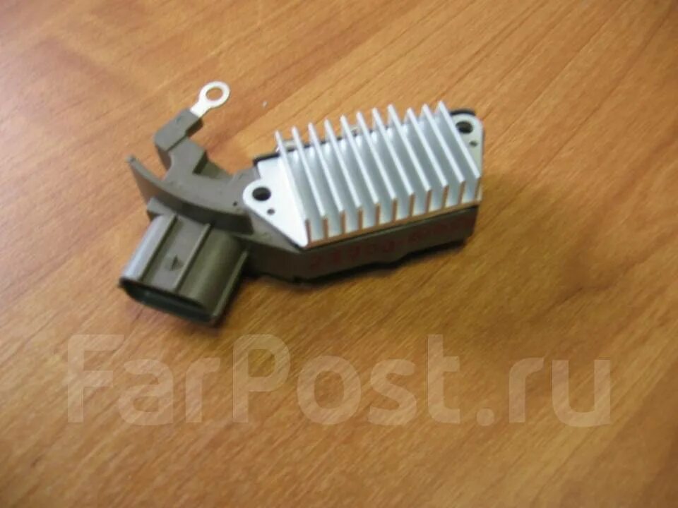 Реле регулятор Toyota 27700-46030 купить во Владивостоке по цене: 2 000 ₽ - част