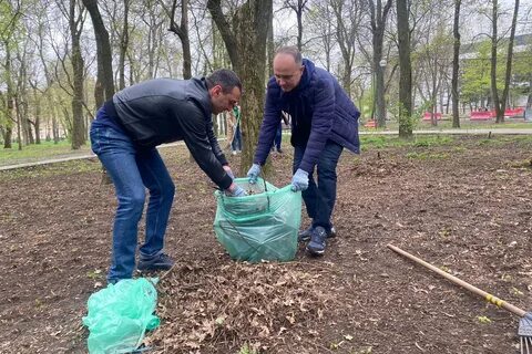 Приняли участие в месячнике благоустройства