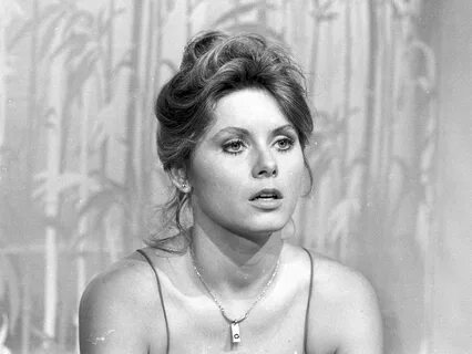 Жалаңаш Ольга Кабо фото және бейне