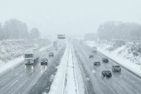 Почему во время снегопада