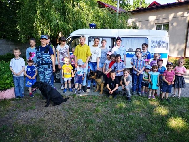 Приют для несовершеннолетних детей. Приют для несовершеннолетних детей. Приют для детей и подростков. Соц приют мичуринск 2022. Калининград приют для детей несовершеннолетних.