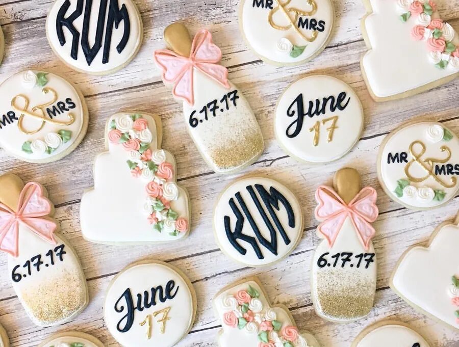 Сладости с душой. Печеньки на свадьбу. Party Rings печенье. Bridal Shower Sugar cookies. Гель для душа печенье печеньки cookies.