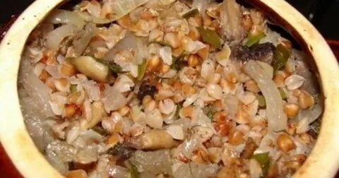Гречка с грибами в горшочках в духовке
