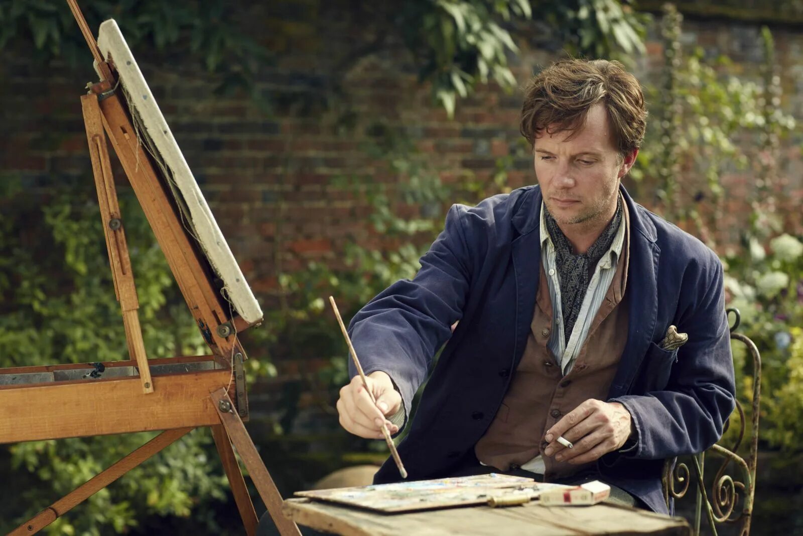 Жизнь в квадратах 2015. Медленная жизнь. Жизнь в квадратах 2015. Lydia leonard kiss. Жизнь в квадратах сериал.