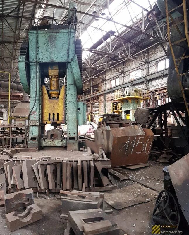 Узловский машиностроительный завод заброшенный. Завод кран узловая. Завод кран узловая. Завод кран узловая. Узловский завод кран.