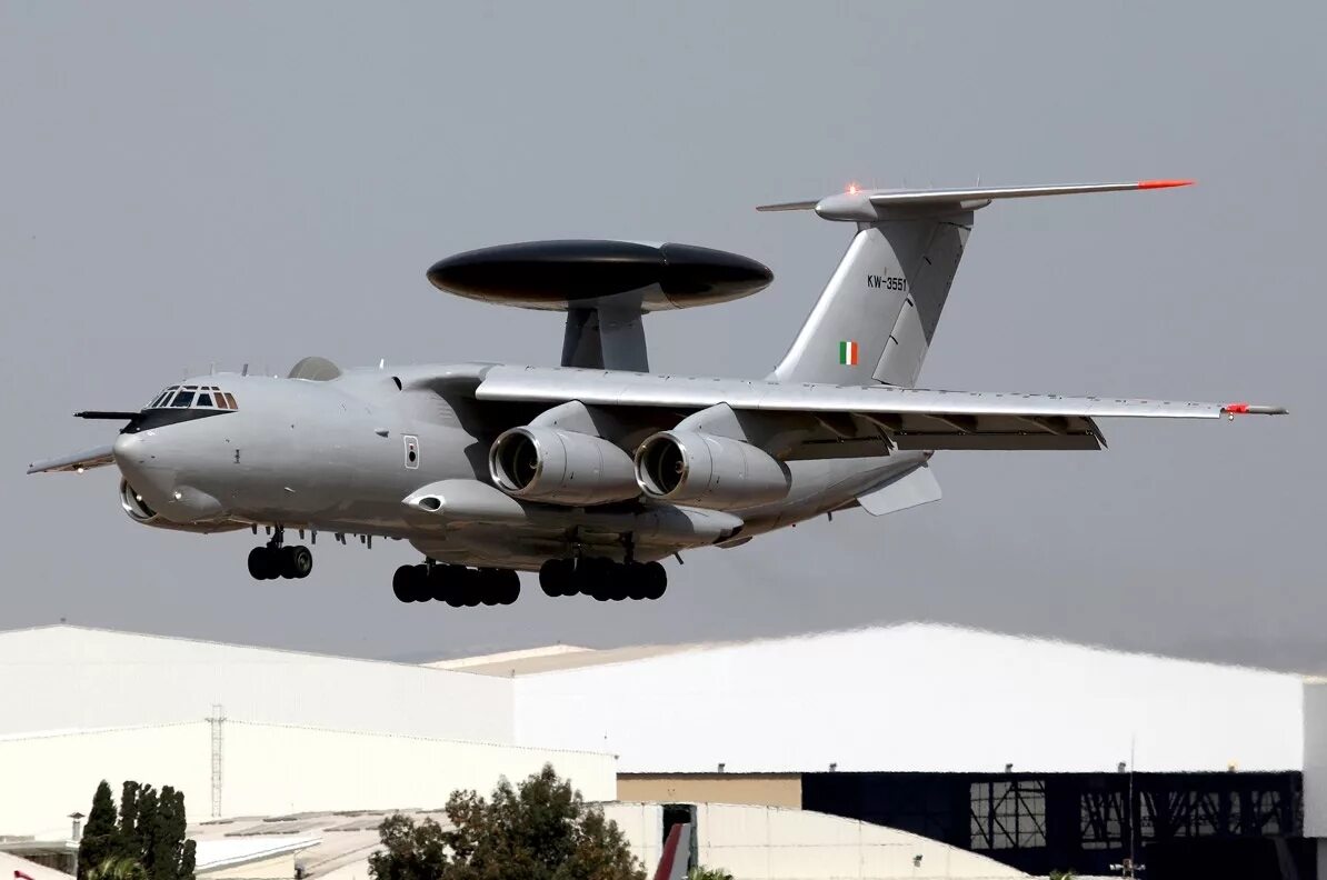 Самолет дрло а-50. Самолет бериев а-50. Самолет дрло а-50. Сбит самолет радиолокационного обнаружения а 50. Ил 76 а 100.