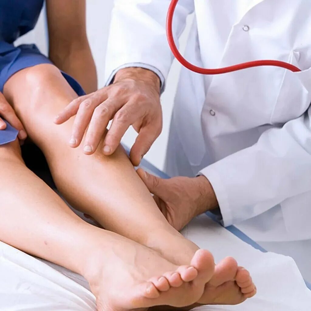 консультация сердечно-сосудистого хирурга. флебология красивые ноги. прием сосудистого хирурга. сосудистый хирург взрослый. сосудистый хирург взрослый.