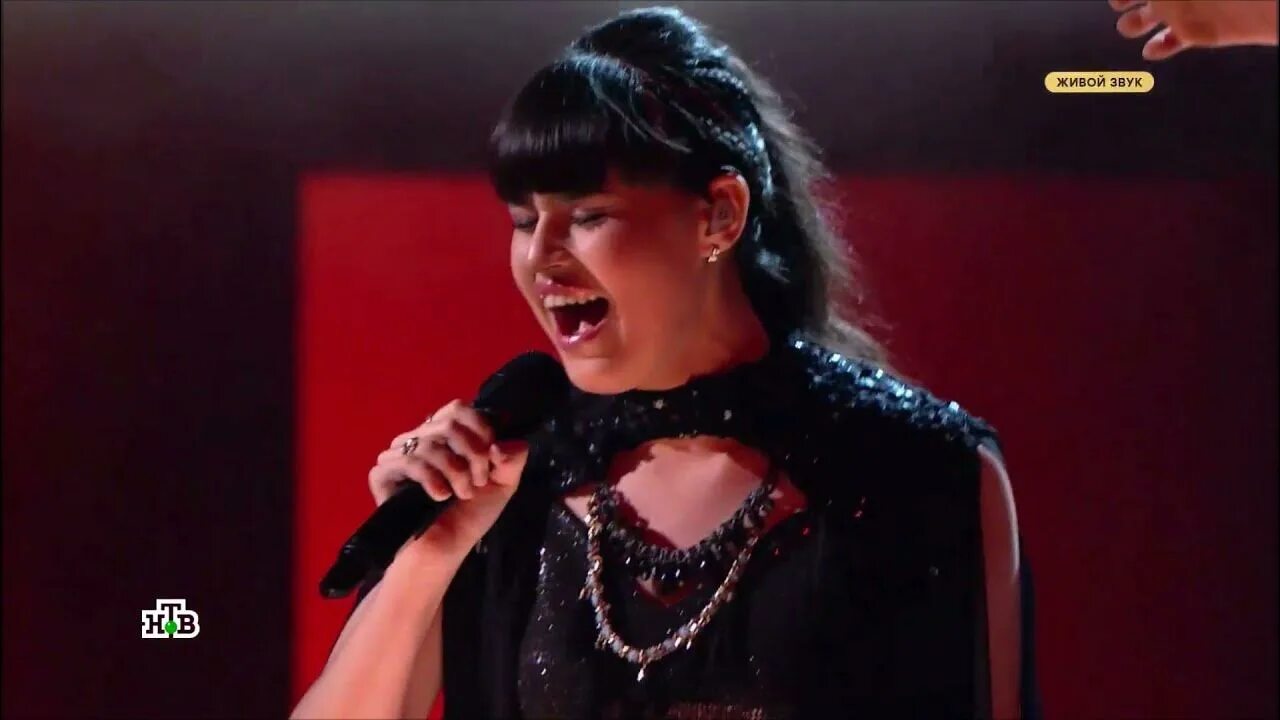 Диана анкудинова. Ой ты не вечер диана анкудинова. Диана анкудинова поет. Диана анкудинова 2021 шоумастгоуон. Народный хит анкудинова.