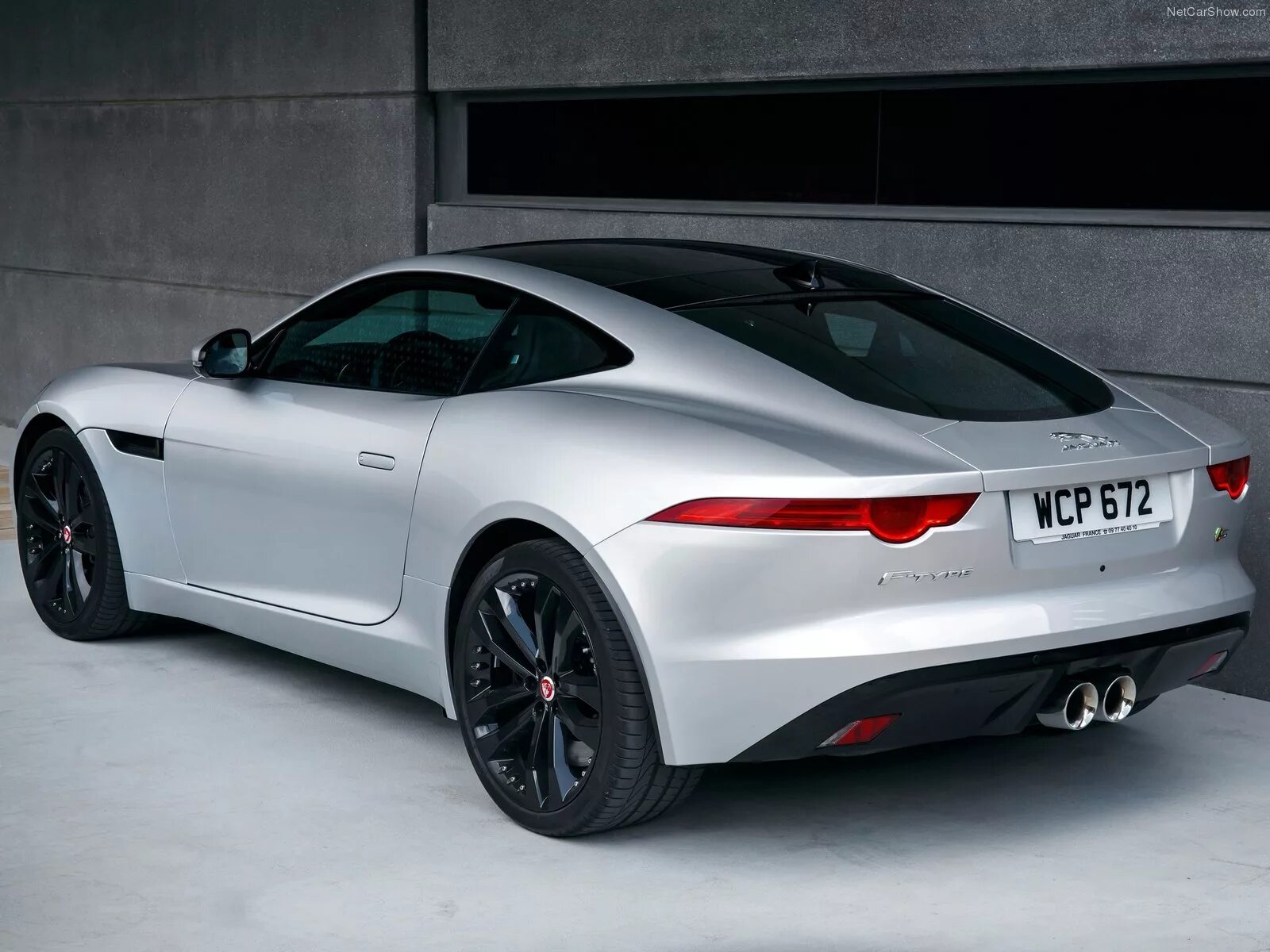 Ягуар ф тайп 2015. Jaguar f-Type Coupe. Jaguar f-Type Coupe 2014. Jaguar f Type 2015.