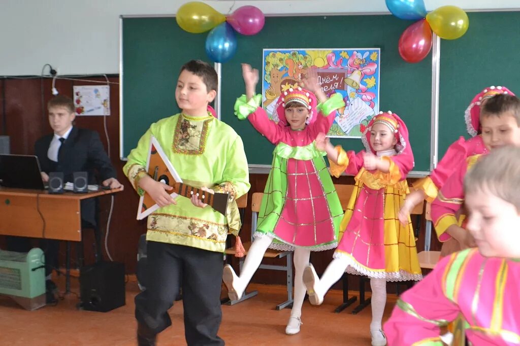 Детский сад школа праздник