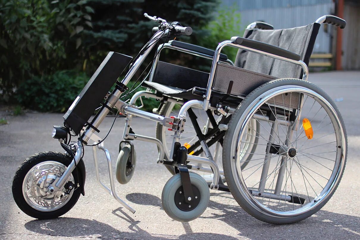 Электро приставки. Электроприставка для инвалидной коляски. Кресло коляска инвалидная электрическая sd053. Армед h033d инвалидная электроколяска. Инвалидная электроколяска туринг 924.