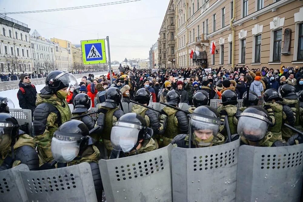 Протесты 31 января 2021 в Санкт Петербурге. Митинг 31 января СПБ. 31.01.2021 СПБ митинг. Протесты 31 января 2021 в России. Митинг 31