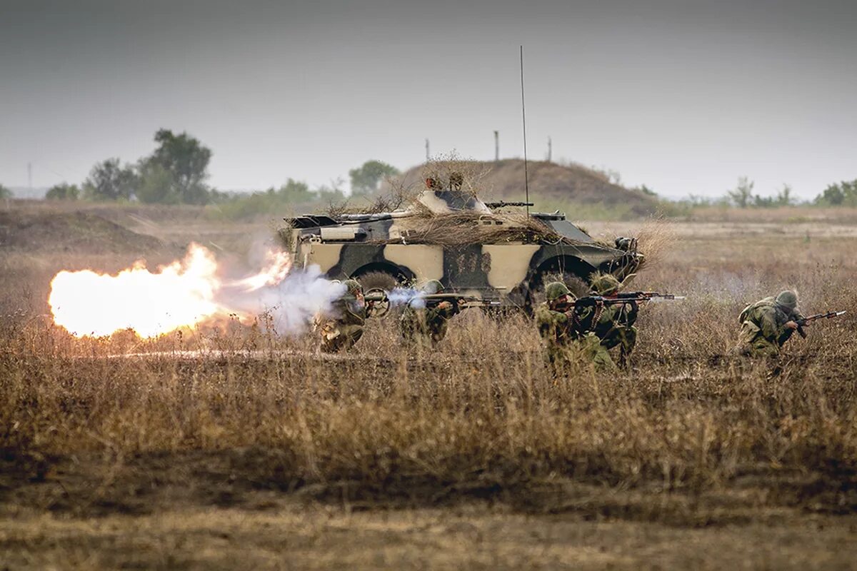 Погоново полигон воронеж. Войска к 3 6 2. Армия рэб войска. Инженерные войска. Спецназ.