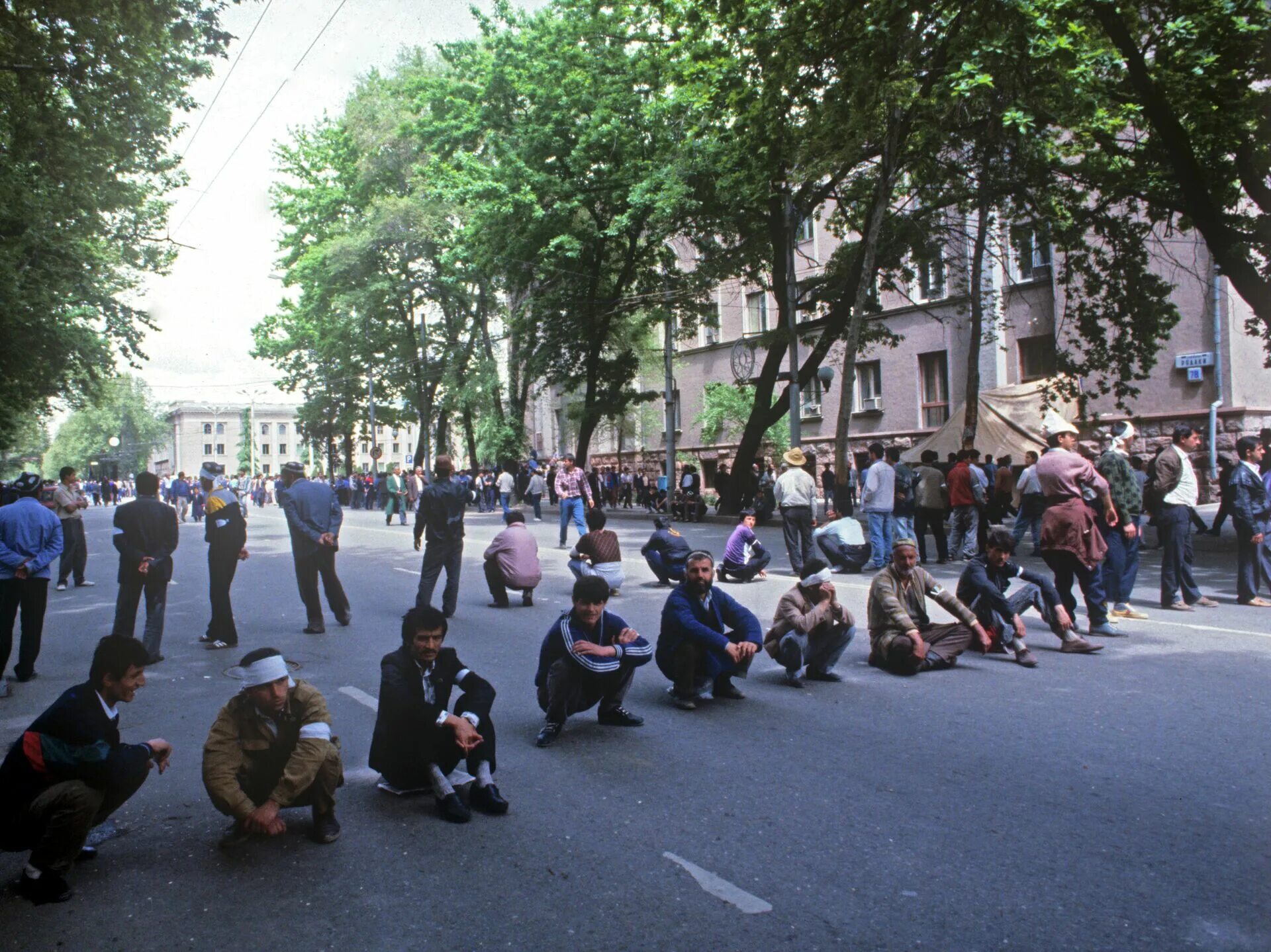 Беспорядки в Душанбе 1990. Таджикистан беспорядки 1992.