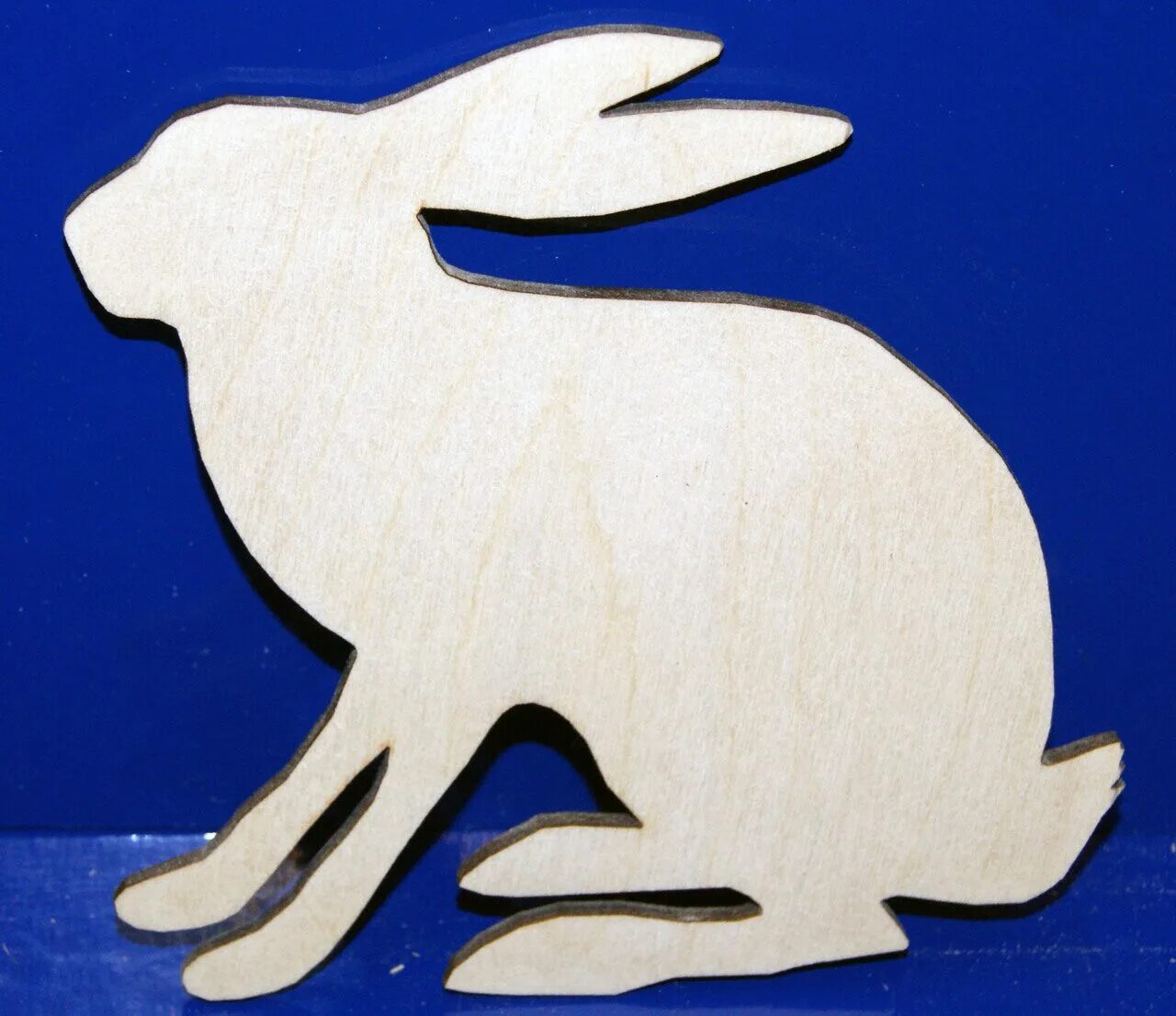 выпиливание лобзиком. поделки из фанеры. лобзик для фигурного выпиливания. поделки из фанеры. выпиливание электролобзиком по дереву.