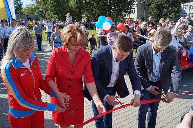 Г александров сегодня. Открытие стадиона в Александрове. День города Александрова. Открытие стадиона в Александрове школа номер 1. Город Александров новости.