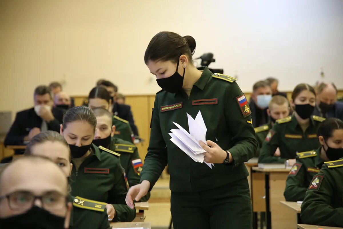 Military universities. Военный институт Министерства обороны Российской Федерации. Курсанты военного университета Министерства обороны РФ. Военный университет Минобороны РФ курсанты. Военный университет Министерства обороны Москва.