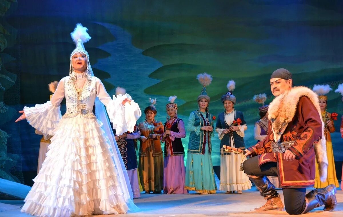 Театр абая алматы. Опера абай казахстан. Театр имени ауэзова алматы. Алматинский театр оперы и балета. Астана мюзикл театры.