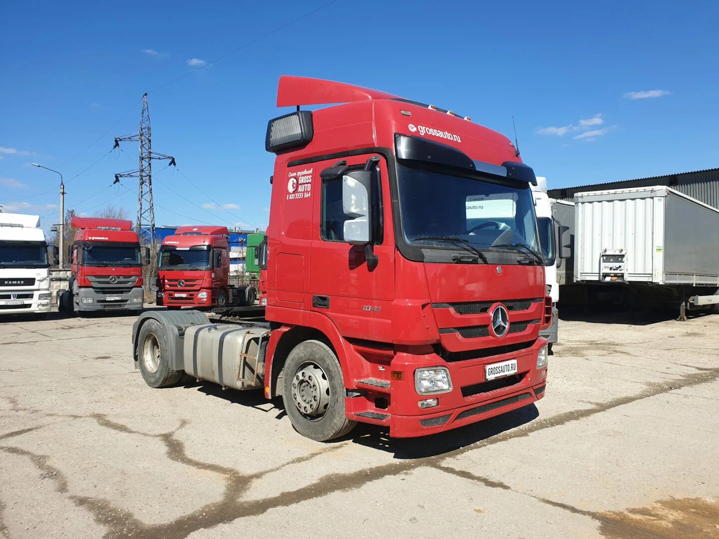 Купить седельный мерседес. Mercedes-Benz Actros 1841. Мерседес грузовик 1841 Актрос. Мерседес Актрос 1841 с контейнерами. 1841 2007 Actros.