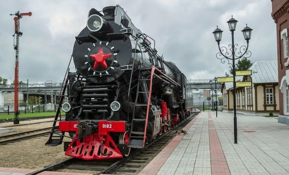 Жд музей. Музей жд рижский вокзал. музей железных дорог в москве рижский вокзал. музей железнодорожного транспорта на рижском вокзале. музей железнодорожной техники москва.