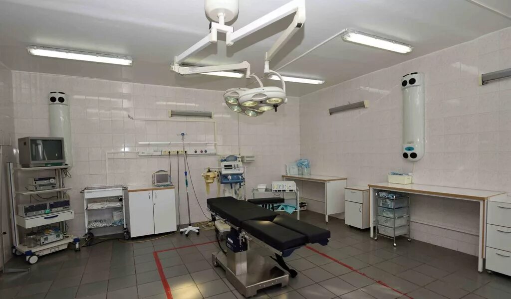 Стационар хирургического профиля. Отделение чистой хирургии. Операционный блок хирургического отделения. Хирургическое отделение операционная. Операционные отделение больницы.