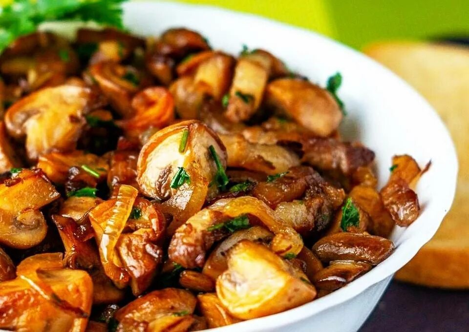 Как вкусно приготовить лисички на сковороде