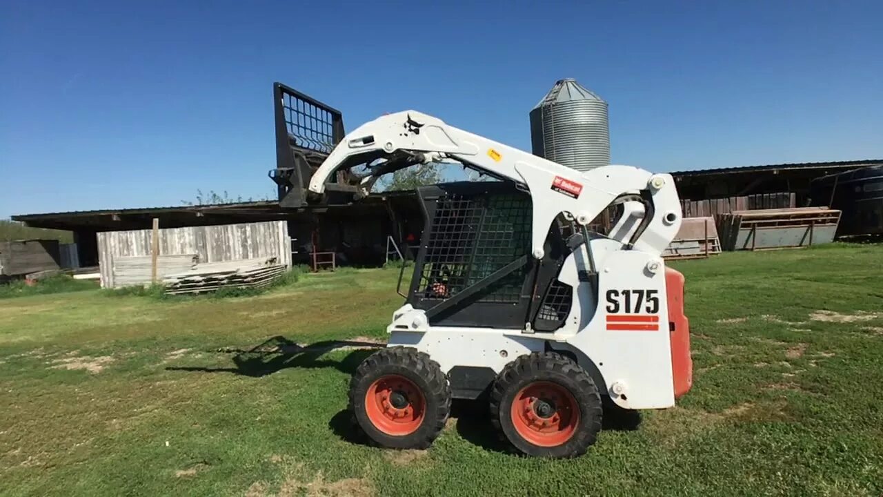 Bobcat 175. Погрузчик Bobcat s175. Мини погрузчик Bobcat s175. Бобкэт 175. Мини погрузчик Bobcat 175.