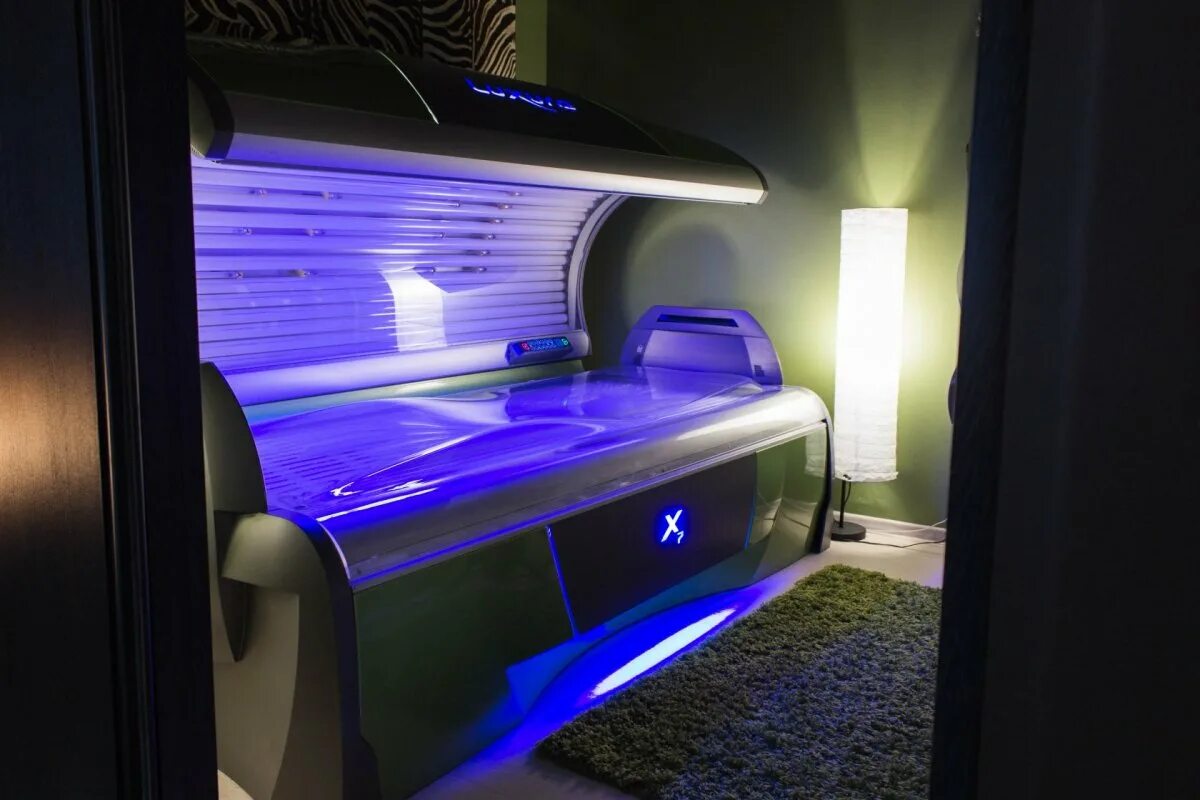 Как называется солярий. Luxura v8 солярий. tecnosole солярий. солярий style tecnosole. салон солярий.
