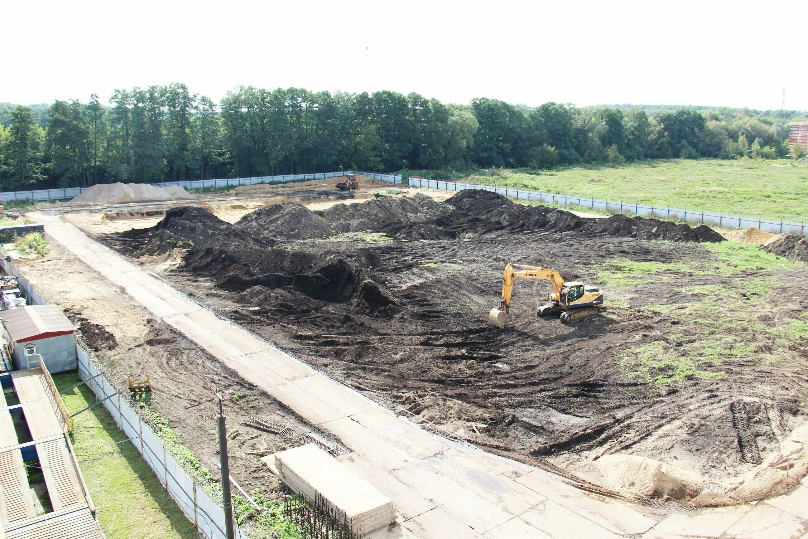 Стройка котлован. Стройка земляные работы. Котлован для фундамента. Выполнение работ нулевого цикла. Технологии нулевого цикла.