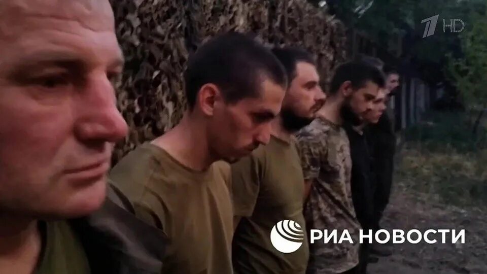 Пленный боевик чечня 1995. Риа новости украинские резервисты сдались в плен под северодонецком. Захватим город в плен. Захватим город в плен. Захватим город в плен.
