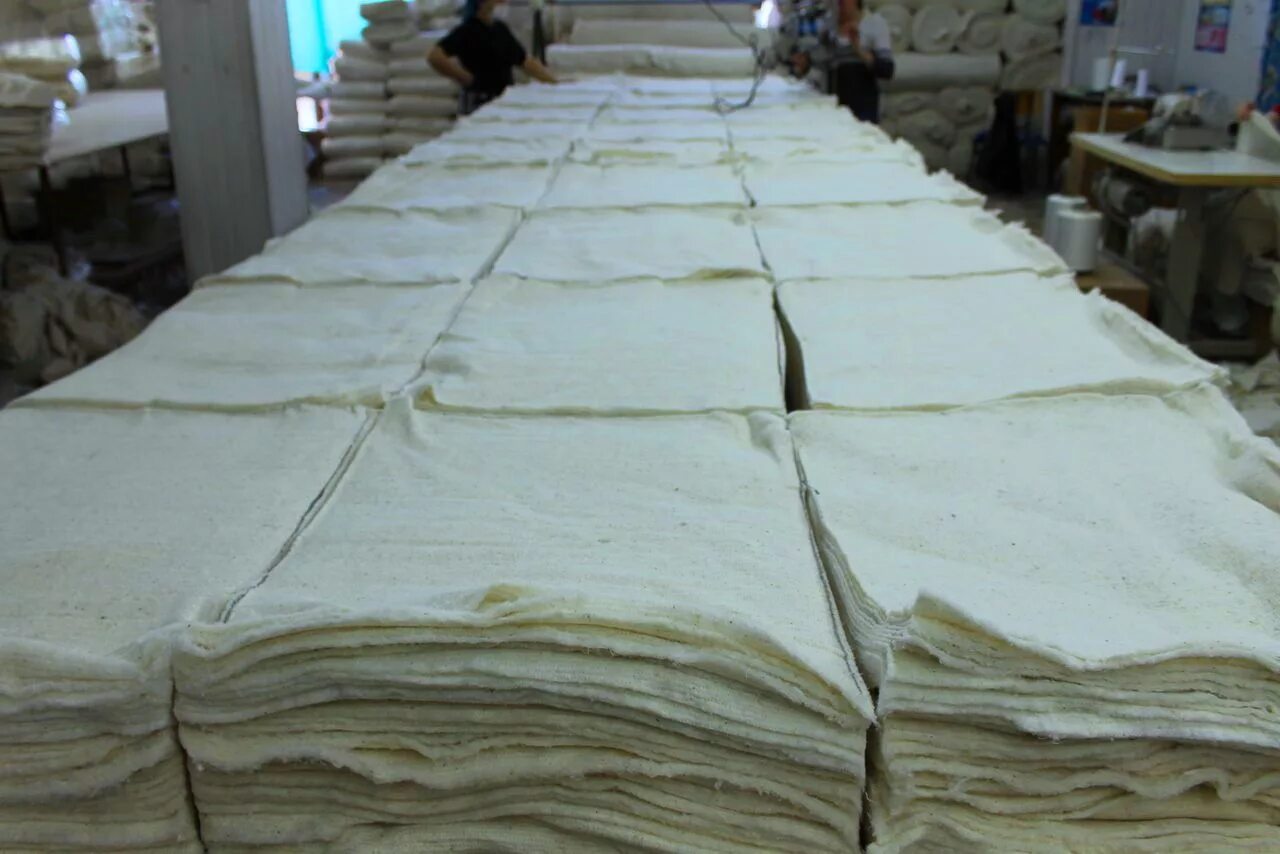 техническая салфетка ветошь. барабаны хранение железные 630. склад бытовой техники. техническое оптом. коробки на складе.