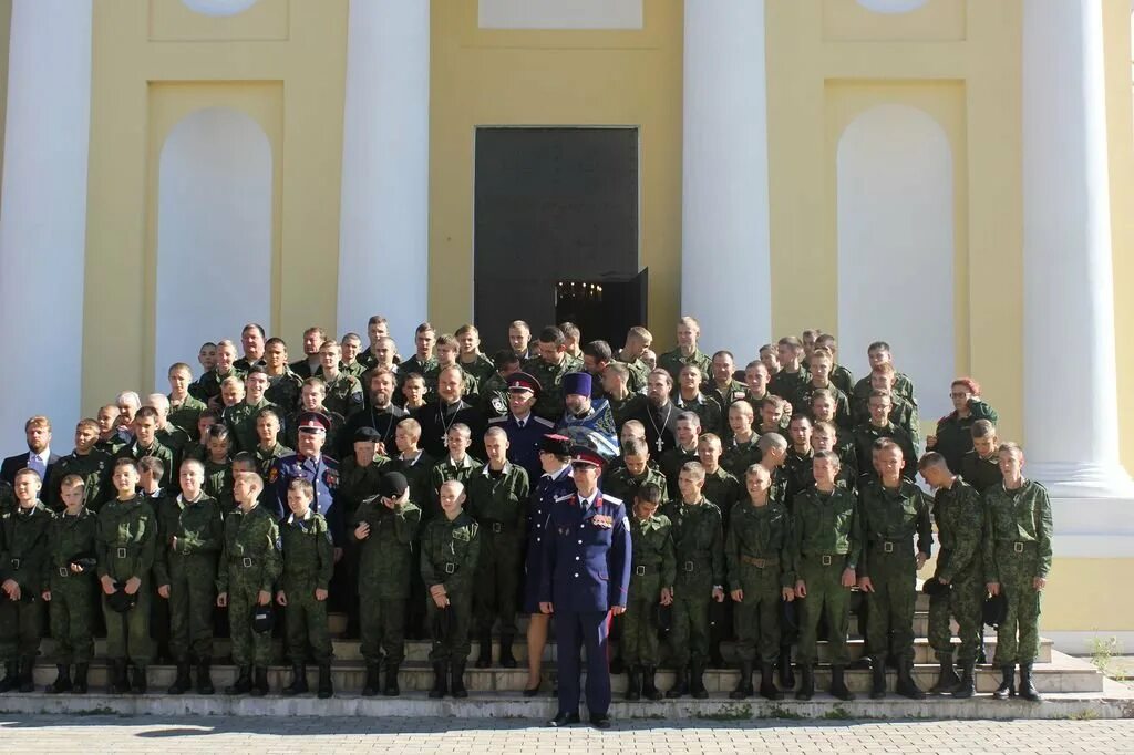 Кадетский корпус доватора рузский. Рузский казачий кадетский корпус. первый рузский казачий кадетский корпус л.м.доватора. руза кадетский корпус. кадетка в рузе.