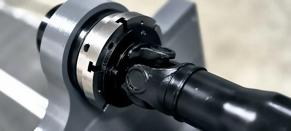 Дисбаланс карданного вала. Станок для балансировки карданных валов. Мерседес 221 балансировка кардана. Диагностика карданного вала. Ремонт карданных.