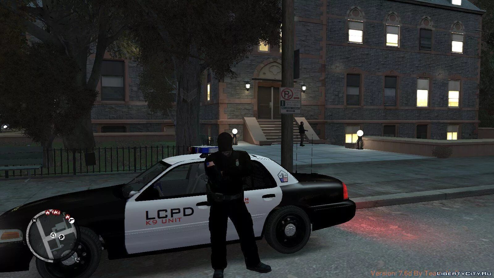 Покушение на гта. LCPD GTA 4. GTA 4 LCPD Enforcer. ГТА 4 полицейские люди. Скины LCPD ГТА 4.