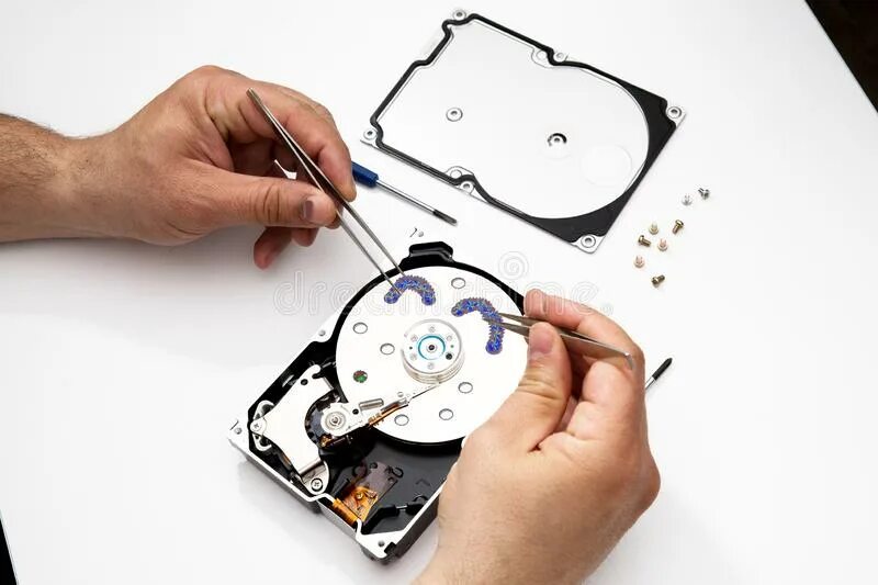 Антивирусная проверка жесткого диска. Вирус жесткий диск. Sdd. Разбор жесткого диска 2. Вирус на жестком диске.