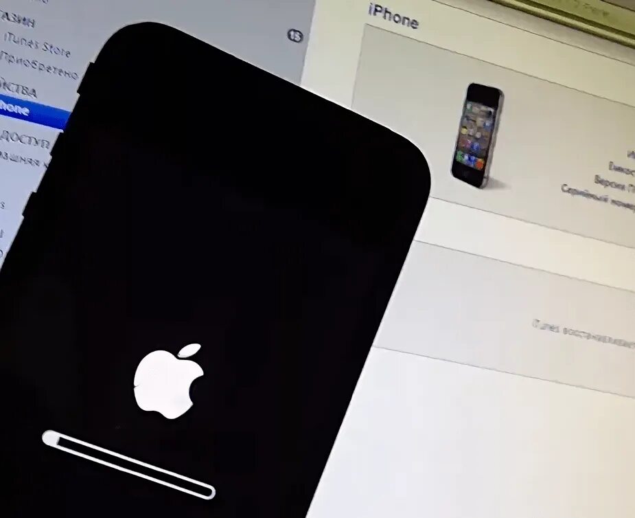 Айфон 4s айтюнс. Восстановление iphone. Восстановленный айфон. Как восстановить айфон.
