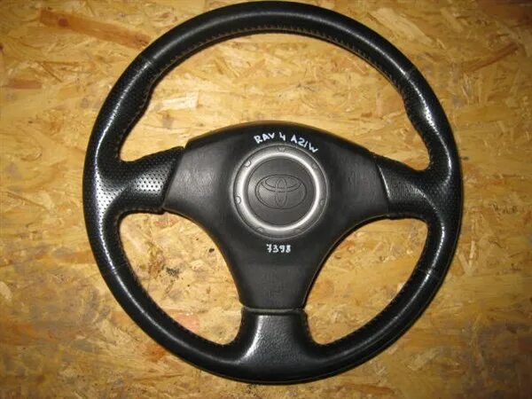 размер руля рав 4