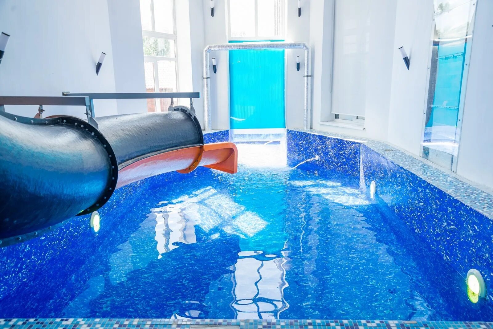 снять дом длительно троицк. троицк южная 2 коттедж. троицк южная улица 2. деревня пучково поселение первомайское улица новая 33. таунхаусы ренессанс троицк.