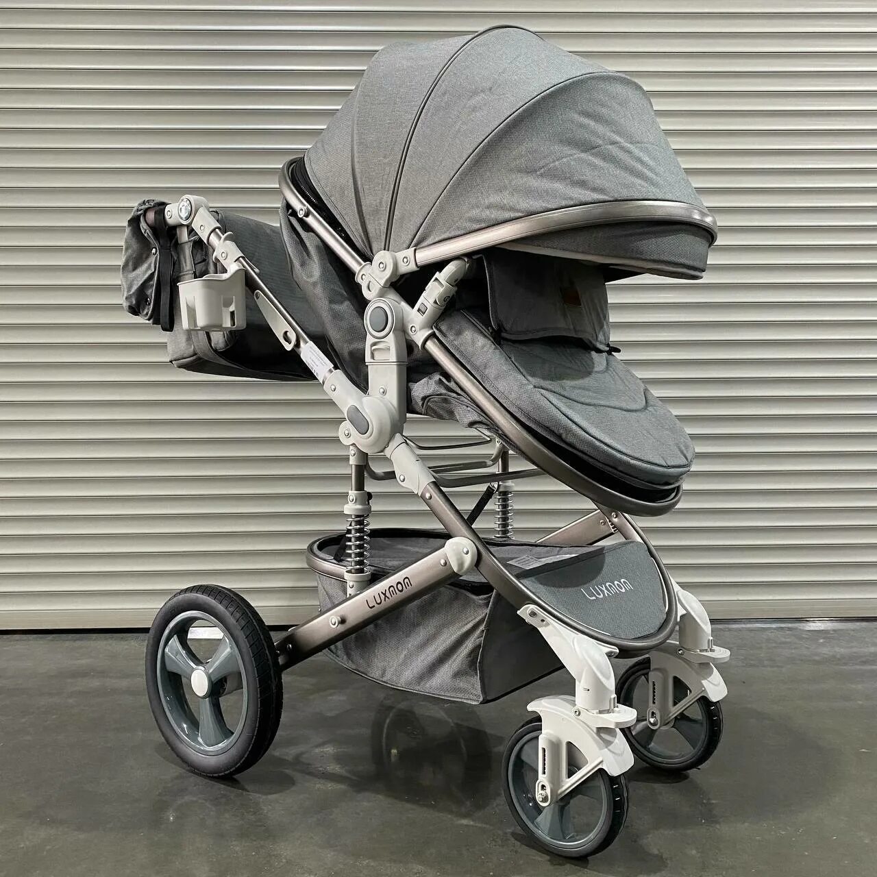 Коляска трансформер 3 в 1 luxmom 518 синий. Коляска luxmom 3 в 1. Коляска luxmom 2 в 1. Коляска luxmom 2 в 1 серая. Luxmom 518 коляска 3в1.