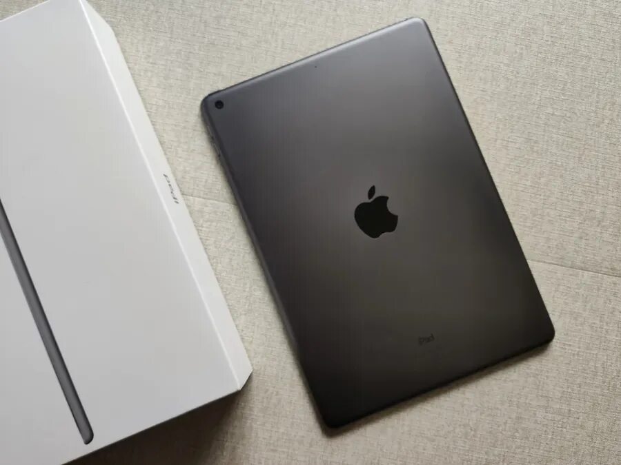 Айпад 8 9. Apple IPAD 10.2. IPAD 8 32gb Wi Fi 2020. Айпад 8 поколения 32 ГБ. Apple IPAD 8 32 GB Wi-Fi 10.2 (2020).