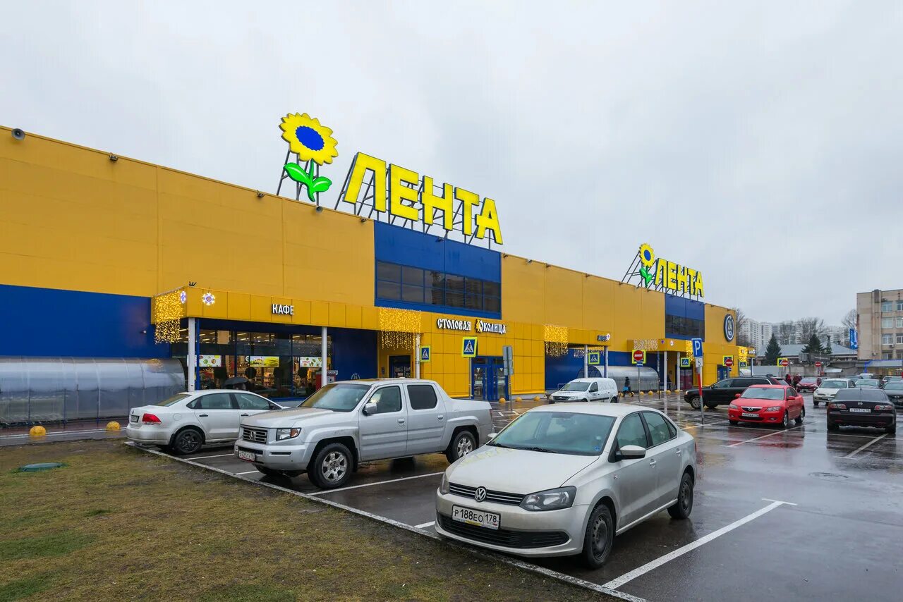 Лента бабушкина 125 спб. Проспект маршала блюхера 41 перекрёсток. Маршала блюхера, д. Супермаркеты и гипермаркеты санкт петербурга. Лента обуховской обороны 305.