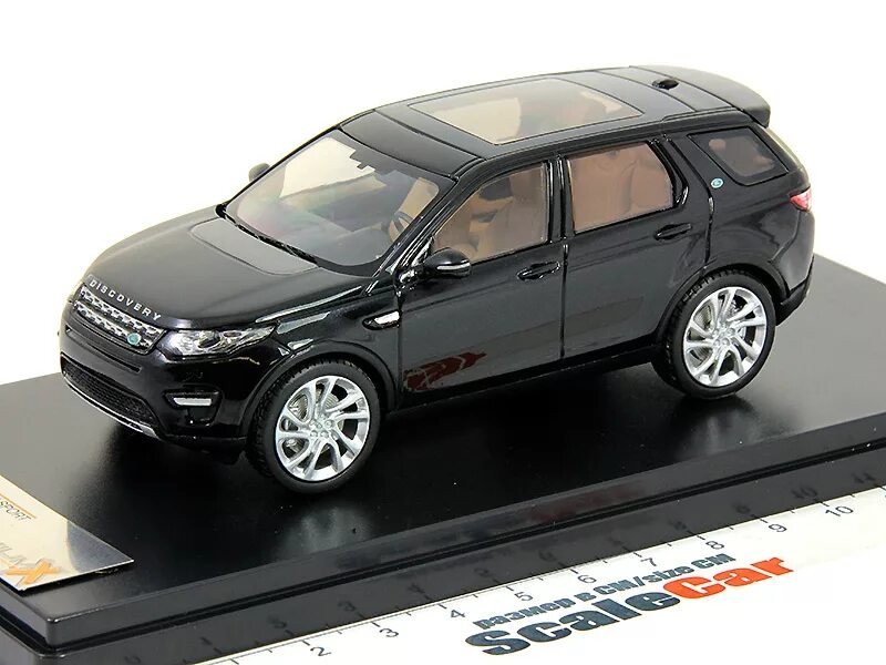 Модели collection. 1/43 Land Rover Discovery Sport. Land Rover Discovery Sport моделька. Модель масштабная ленд Ровер Дискавери 4. Land Rover Sport 2014 1/43.