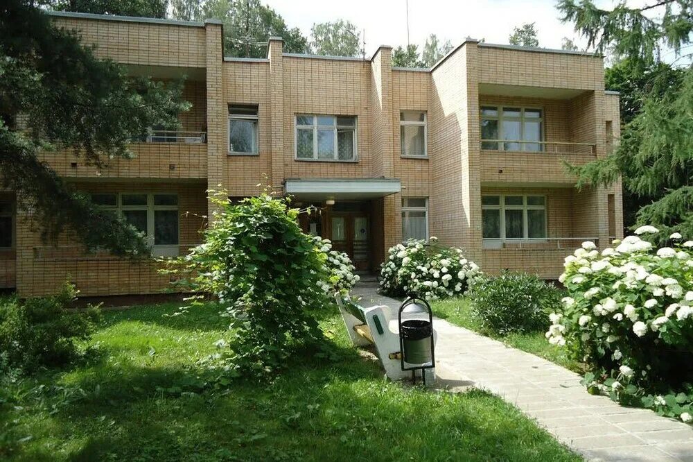 Дом отдыха нагорное новогорск. Пансионат нагорный химки. Пансионат нагорный химки. Нагорное 2 отель. Дом отдыха нагорное новогорск.