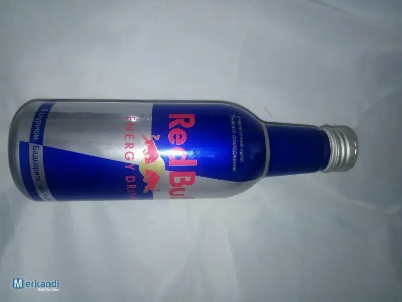 Red bull железная бутылка. Ред булл в стеклянной бутылке. Red bull железная бутылка. Алюминиевая бутылка red bull. 473.