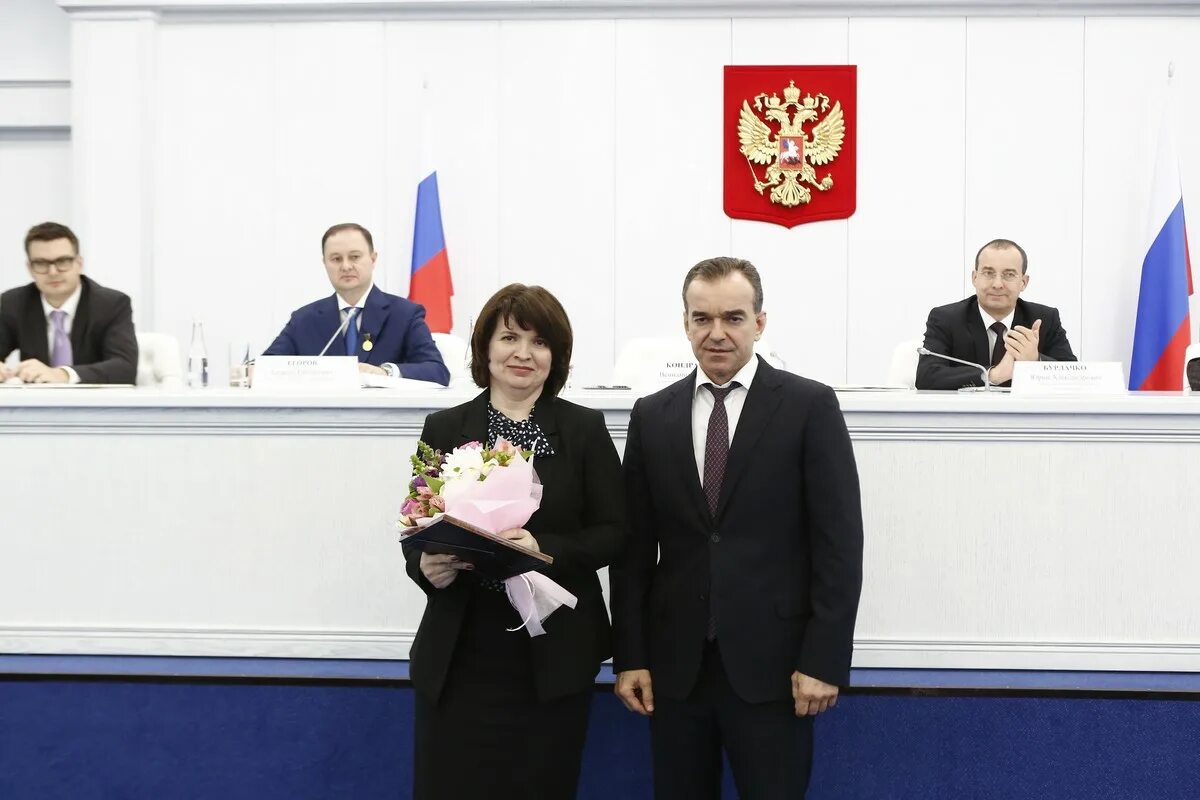 Экс - судья Арбитражного суда Краснодарского края избил жену Новая Газета Кубани